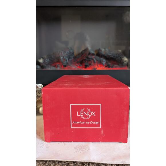 Lenox North Pole Santa 8.25” Holiday With Box - Picture 12 of 15